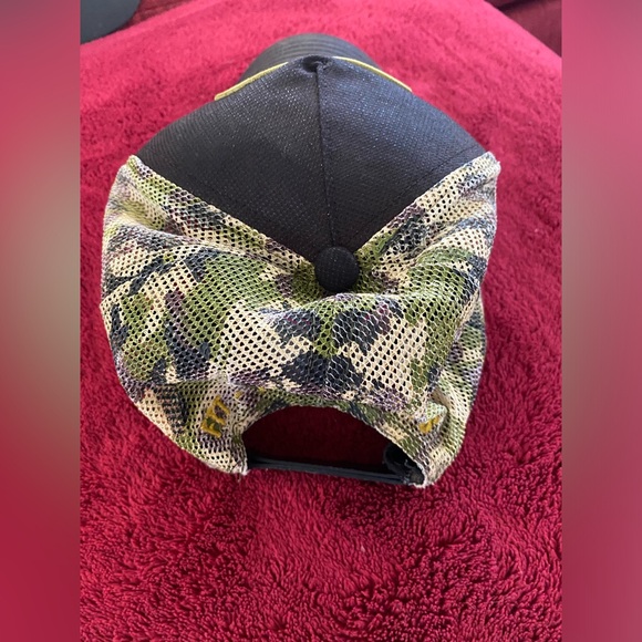 2/$30. Gongshow “Fit For The Troops” Mess Camo Snip Cap - Picture 3 of 6